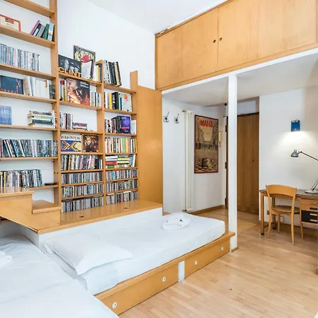 Vaticano-metro A 2 Steps, Cozy Loft With Ac & Wi-fi روما
